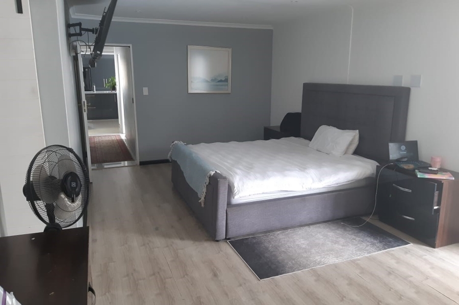 To Let 3 Bedroom Property for Rent in Parklands Western Cape